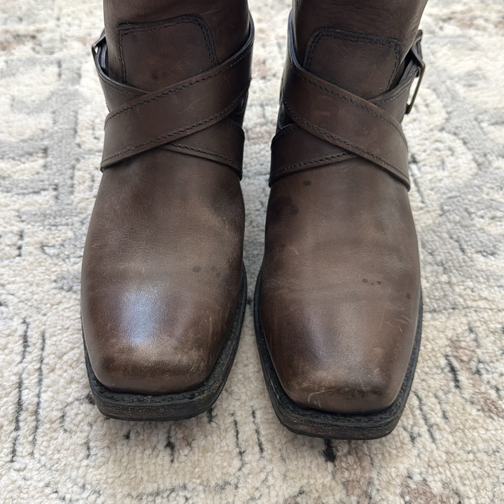 Frye Campus Boot - Picture 6 of 9